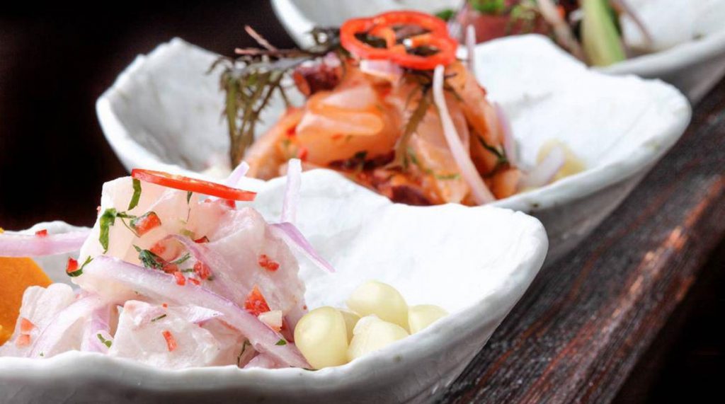 Севиче из морских продуктов в лучших ресторанах Лимы.